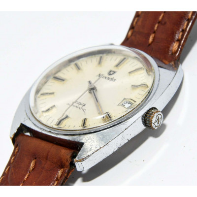 RELOJ AUTOMATICO NIVADA F77