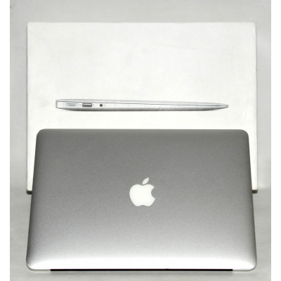 MACBOOK AIR 7,2 2017 / I5 1.8GHZ / 128GB SSD / 8GB RAM