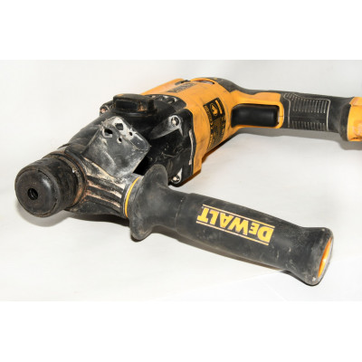 MARTILLO ELECTRICO DEWALT  D25133K