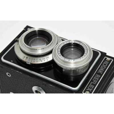 CÁMARA VINTAGE MEDIO FORMATO KODAK REFLEX