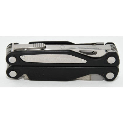 NAVAJA MULTIUSOS LEATHERMAN CHARGE PLUS