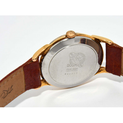 RELOJ MECANICO DOGMA