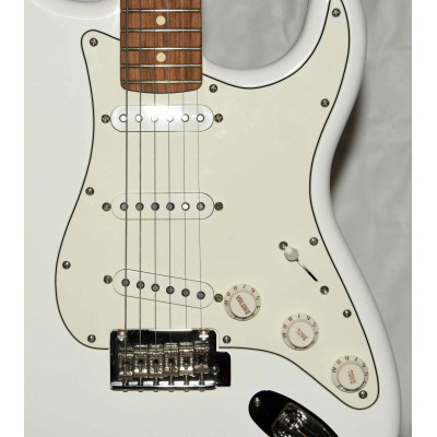GUITARRA ELECTRICA FENDER PLAYER STRATOCASTER PF PWT MEXICO