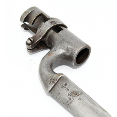 BAYONETA DE CUBO CON INSCRIPCION EN ARABE