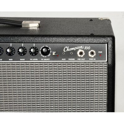 AMPLIFICADOR FENDER CHAMPION 100
