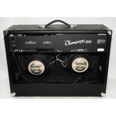 AMPLIFICADOR FENDER CHAMPION 100