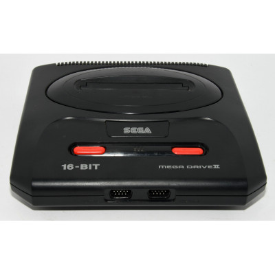 CONSOLA SEGA MEGADRIVE II CON MANDOS Y PISTOLA