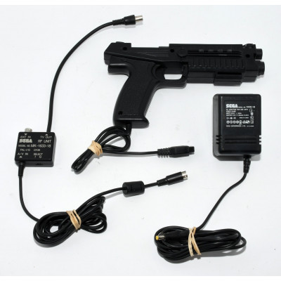 CONSOLA SEGA MEGADRIVE II CON MANDOS Y PISTOLA