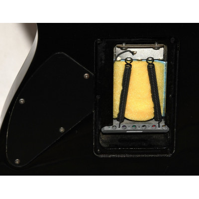 GUITARRA ELÉCTRICA IBANEZ GRG170DX