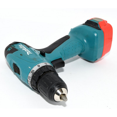 TALADRO A BATERIA MAKITA 6271D 12V