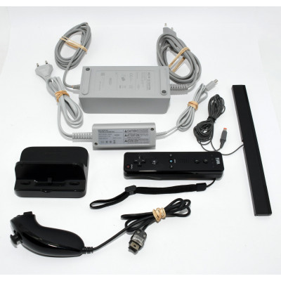 CONSOLA WII U NEGRA 32GB CON MANDO