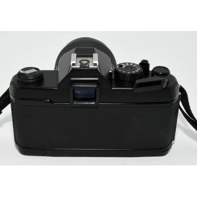 CAMARA ANALOGICA YASHICA FX-3 SUPER 2000 + 35-70MM