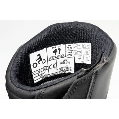 BOTAS DE FÚTBOL PREDATOR 19+