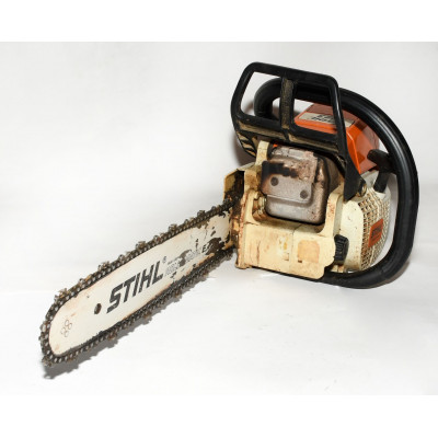 MOTOSIERRA STIHL 023