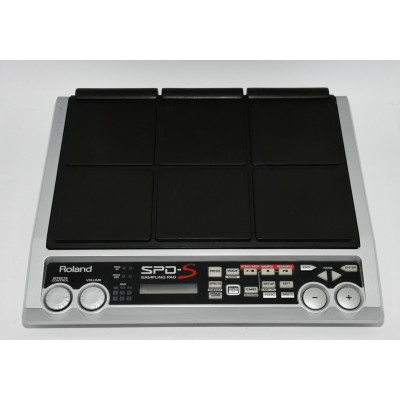 SAMPLER ROLAND SPDS CON PEDAL Y TARJETA
