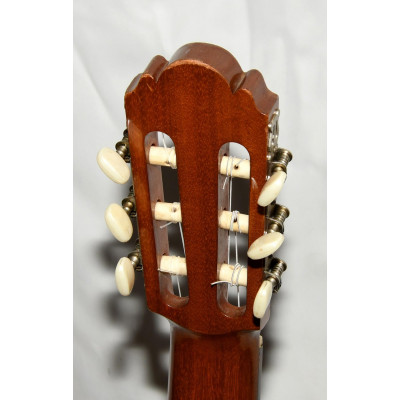 GUITARRA CLASICA ARIA A555