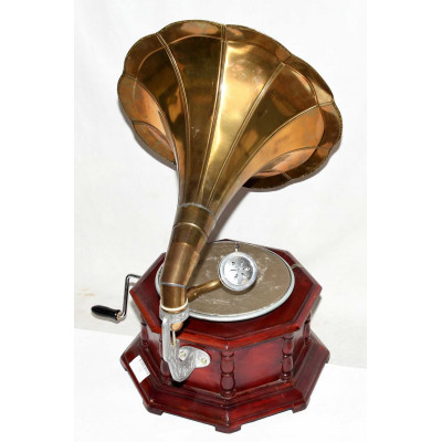 GRAMOFONO HIS MASTERS VOICE