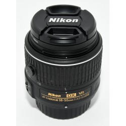 OBJETIVO NIKKOR AF-S DX 18-55MM VR II