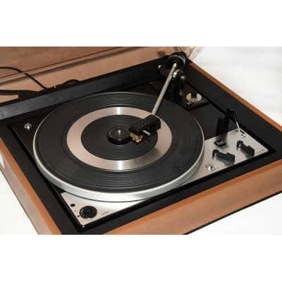 TOCADISCOS VPLATO DUAL 1225