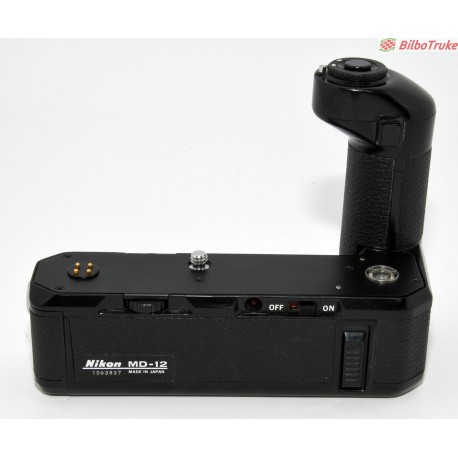 EMPUÑADURA CAMARA REFLEX BATTERY GRIP NIKON MD-12