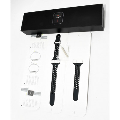 APPLE WATCH NIKE SERIES 5 A2093 ALU GPS 44MM NEGRO