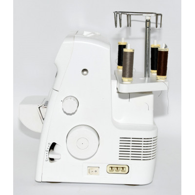 MAQUINA DE COSER PFAFF HOBBULOCK 2.0