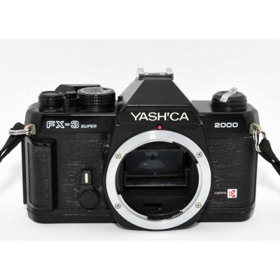 CAMARA ANALOGICA YASHICA FX-3 SUPER 2000