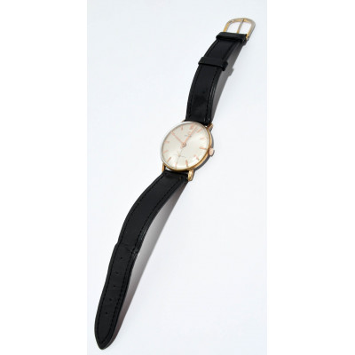 RELOJ DE CUERDA CYMA