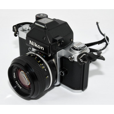 CAMARA REFLEX NIKON F2 + NIKKOR 55MM F1.2