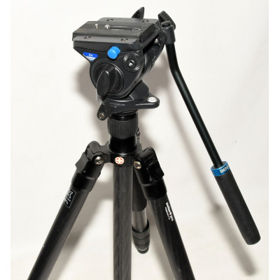 TRIPODE CARBONO SWISS PRO C10 + ROTULA BENRO S4