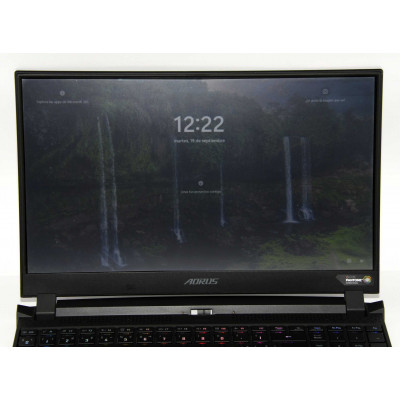 PORTATIL GAMING GIGABYTE AORUS 15G XC / i7-10870H 2.2GHz / 500GB SSD / 32GB RAM