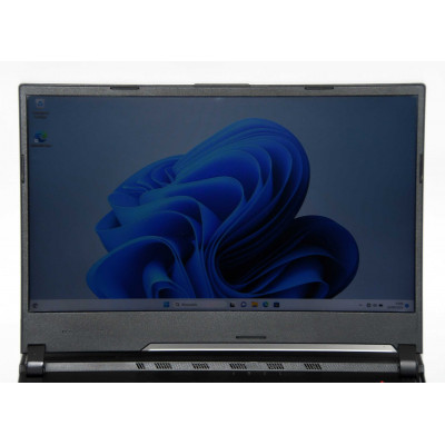 PORTATIL GAMING ASUS ROG STRIX G G531GT / i7-9750H 2.6GHz / 250GB SSD / 16GB RAM