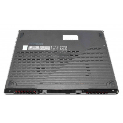 PORTATIL GAMING ASUS ROG STRIX G G531GT / i7-9750H 2.6GHz / 250GB SSD / 16GB RAM