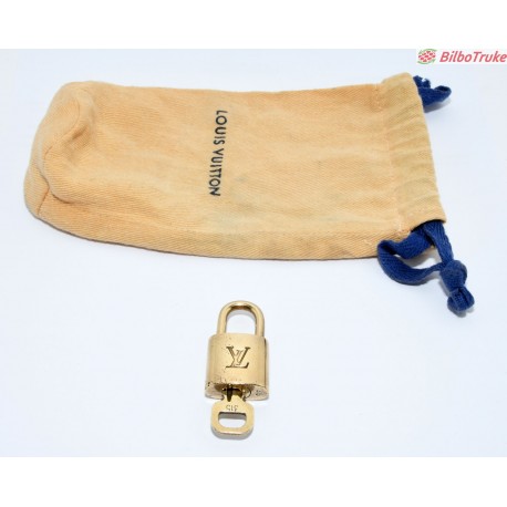 CANDADO DE LLAVE LOUIS VUITTON