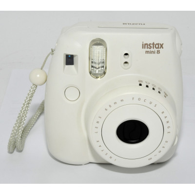 CAMARA FUJIFILMN INSTAX MINI 8