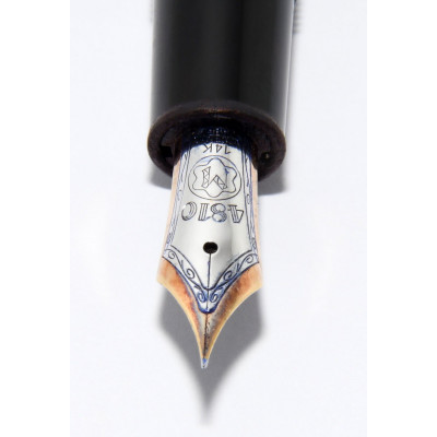 PLUMA MONTBLANC MEISTERSTUCK