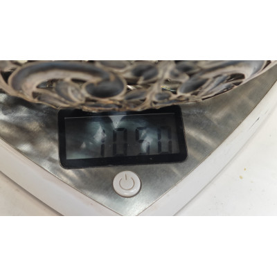 DOS BANDEJAS INGLESAS DE PLATA DE LEY (MÁS DE UN KIL0)