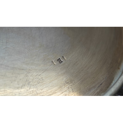 DOS BANDEJAS INGLESAS DE PLATA DE LEY (MÁS DE UN KIL0)