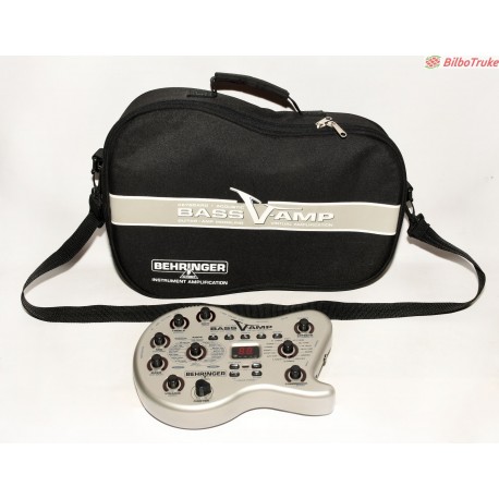 PEDAL PREAMPLIFICADOR BEHRINGER BASS V-AMP