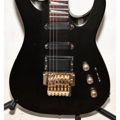 GUITARRA ELÉCTRICA K RIDER SK758T