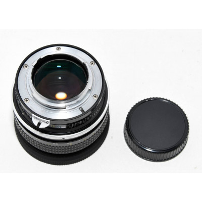 OBJETIVO NIKON NIKKOR 55MM 1.2