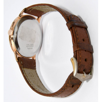 RELOJ DE CUERDA TITAN DATE 16165