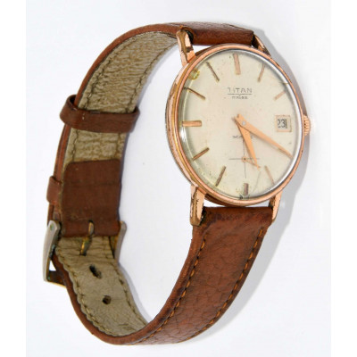 RELOJ DE CUERDA TITAN DATE 16165