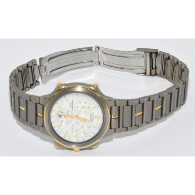 RELOJ CITIZEN TITANIUM QUARTZ