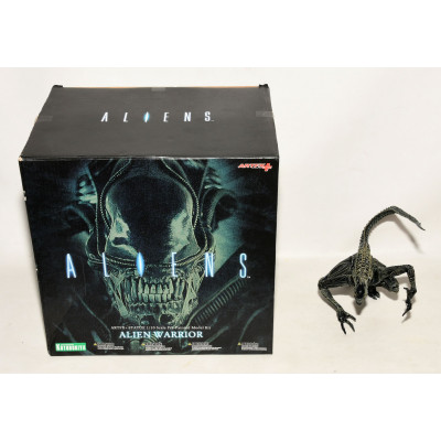 FIGURA KOTOBUKIYA ALIEN WARRIOR DRONE ARTFX