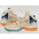 ZAPATILLAS NIKE LEBRON XIX 19 MINNEAPOLIS LAKERS ORO BLANCO PERLA ROYAL DC9339-200