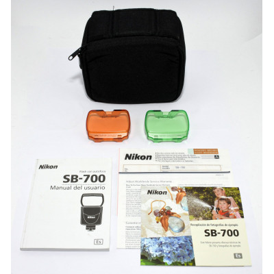 FLASH NIKON SB-700