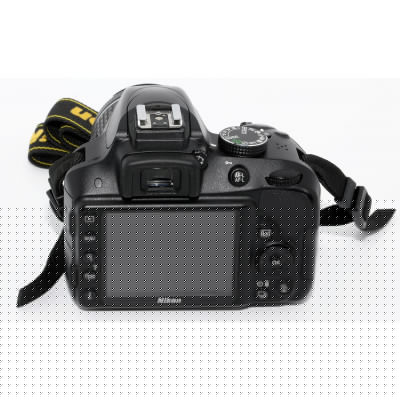 Camara Reflex Digital Nikon D5000 + 18-55mm