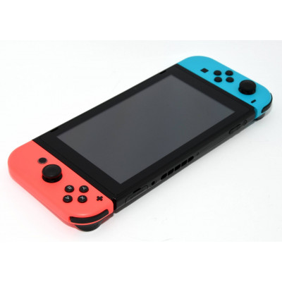 CONSOLA NINTENDO SWITCH ROJA Y AZUL
