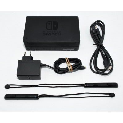 CONSOLA NINTENDO SWITCH ROJA Y AZUL